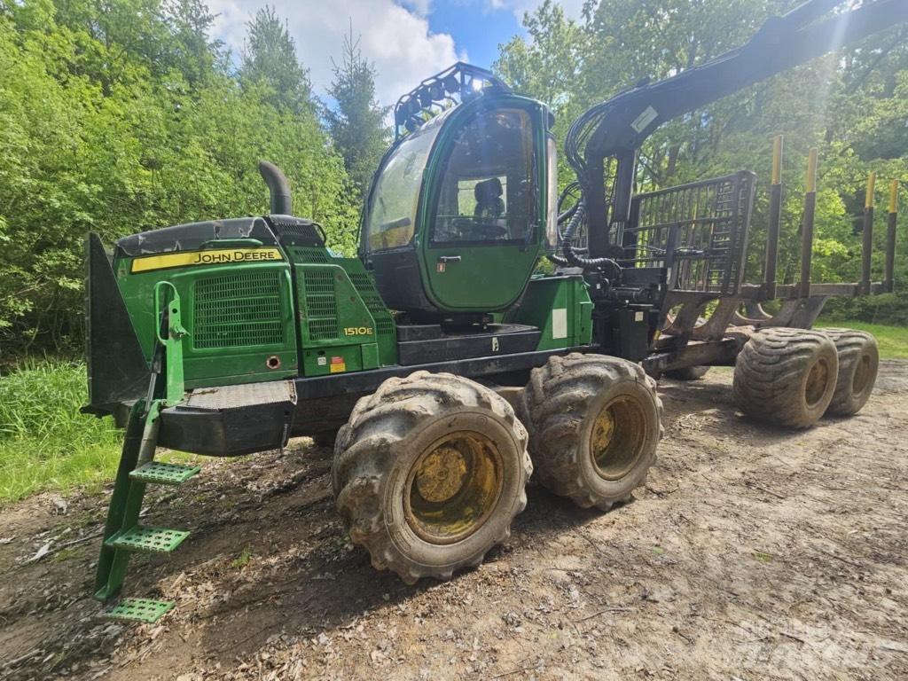 John Deere 1510 E Udkørselsmaskiner