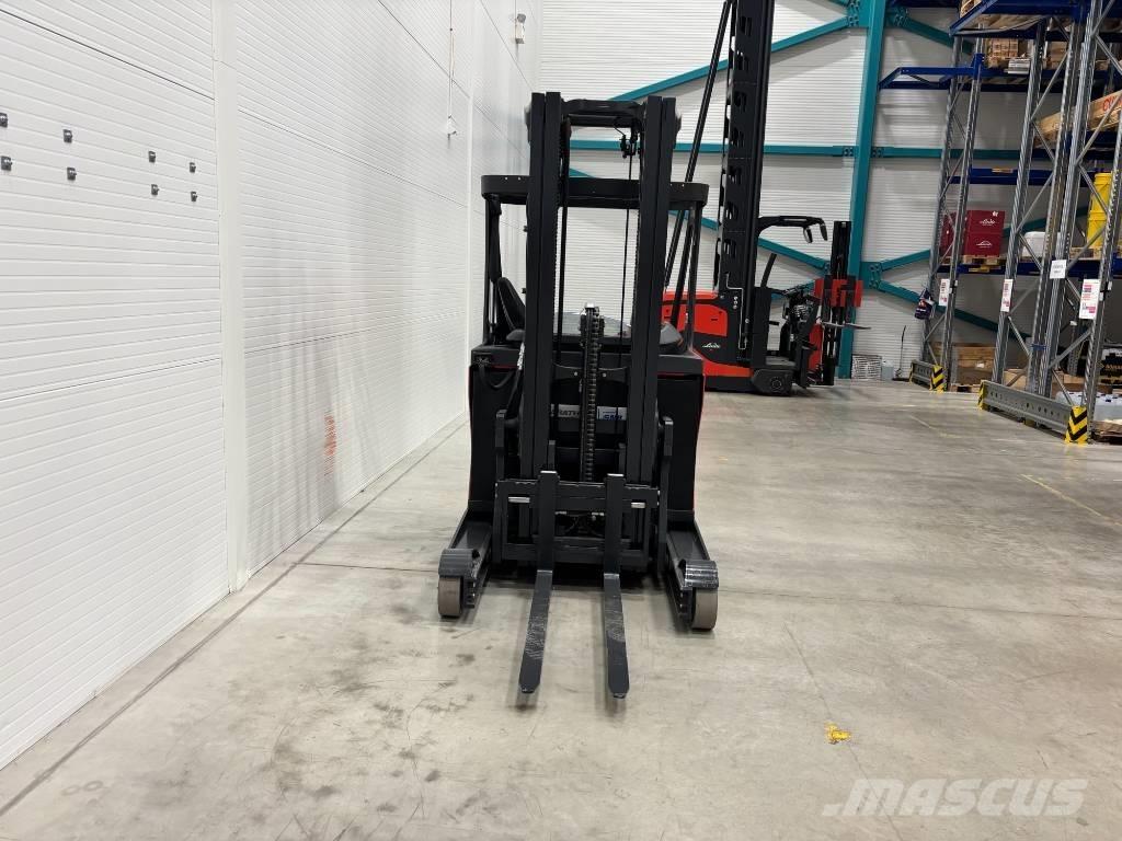 Linde R 10 Reachtruck