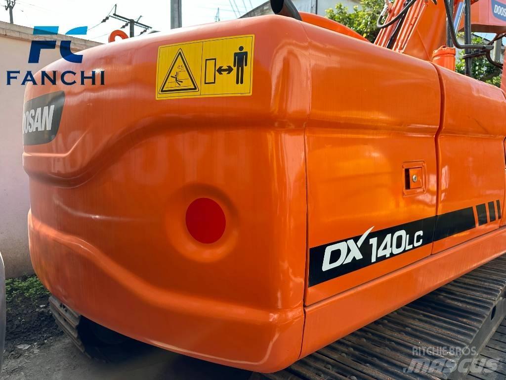 Doosan DX 140 LC Gravemaskiner på hjul