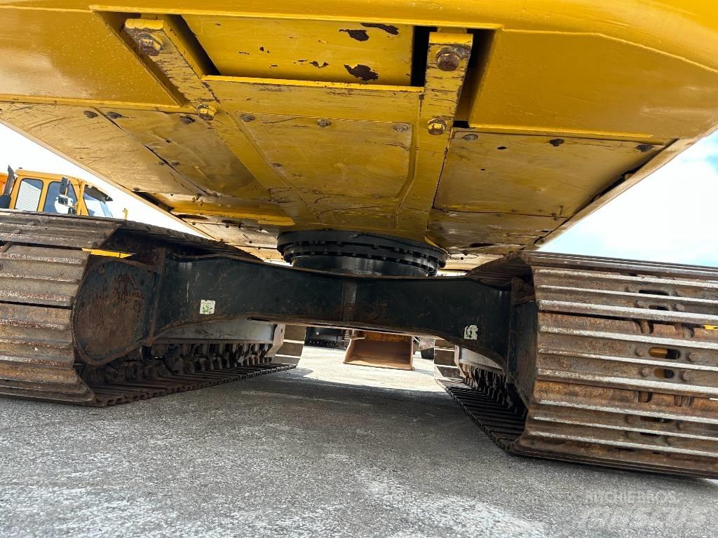 Komatsu PC210LC-11 Gravemaskiner på larvebånd