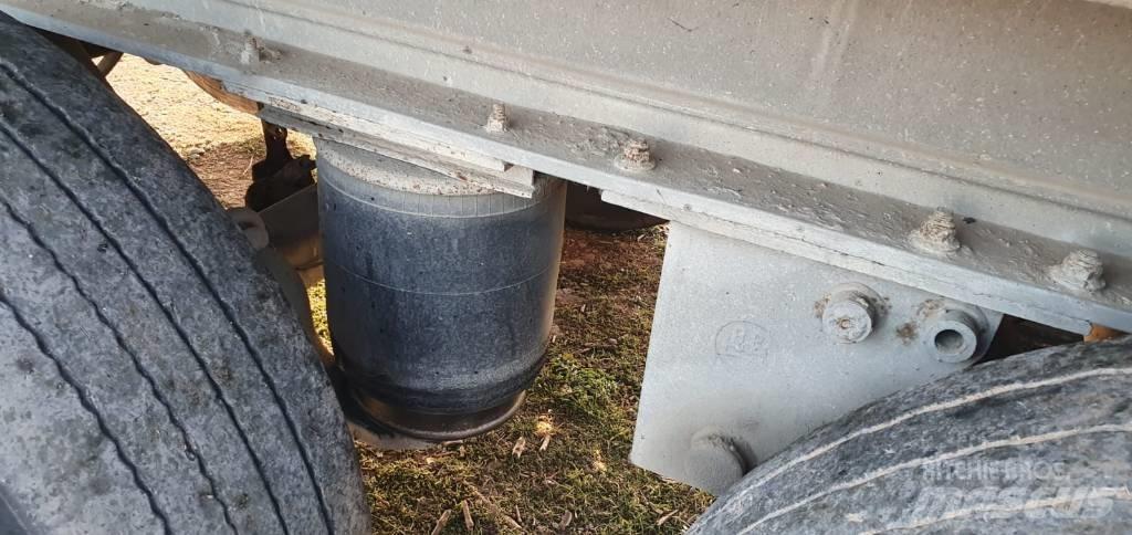 Lecitrailer D1317 Semi-trailer med Gardinsider