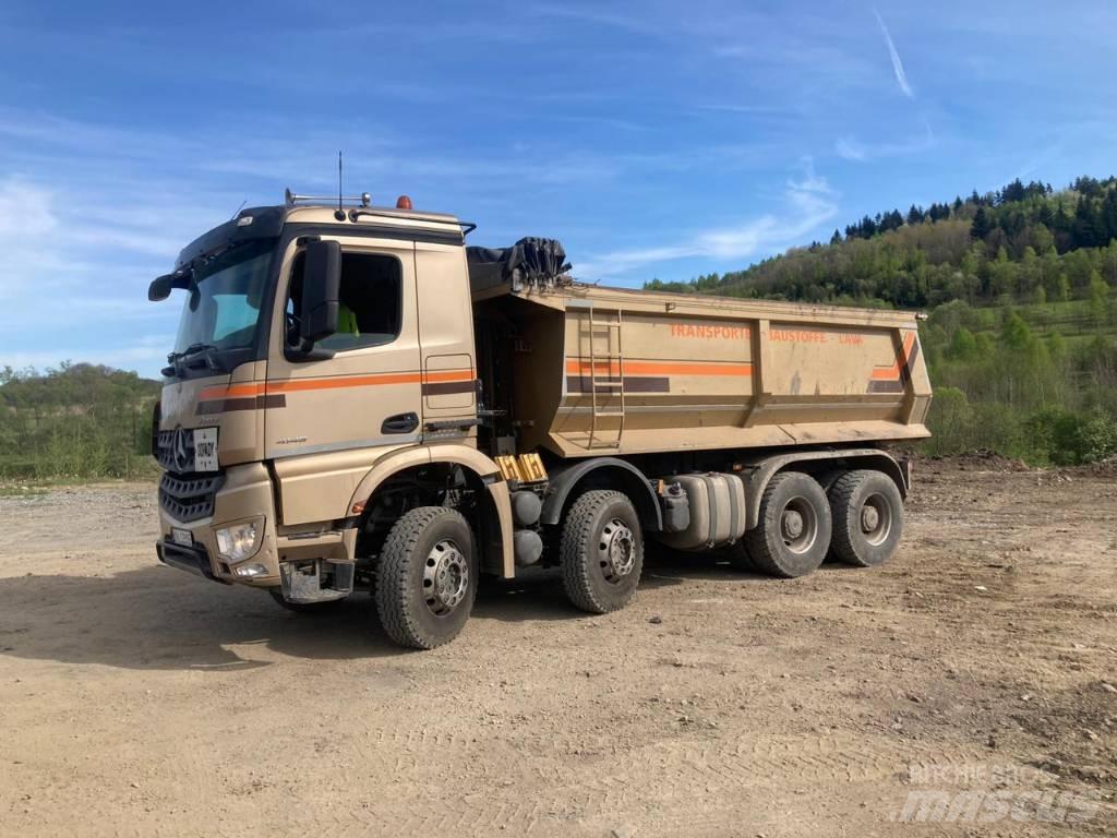 Mercedes-Benz Arocs Lastbiler med tip