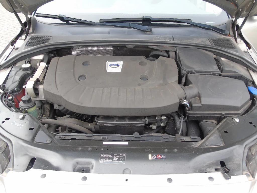 Volvo V70 + manual Biler