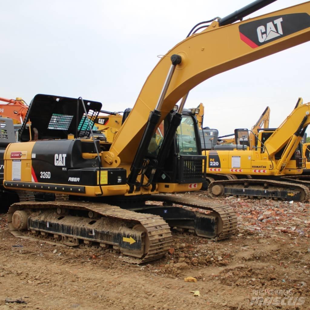 CAT 326D Gravemaskiner på larvebånd
