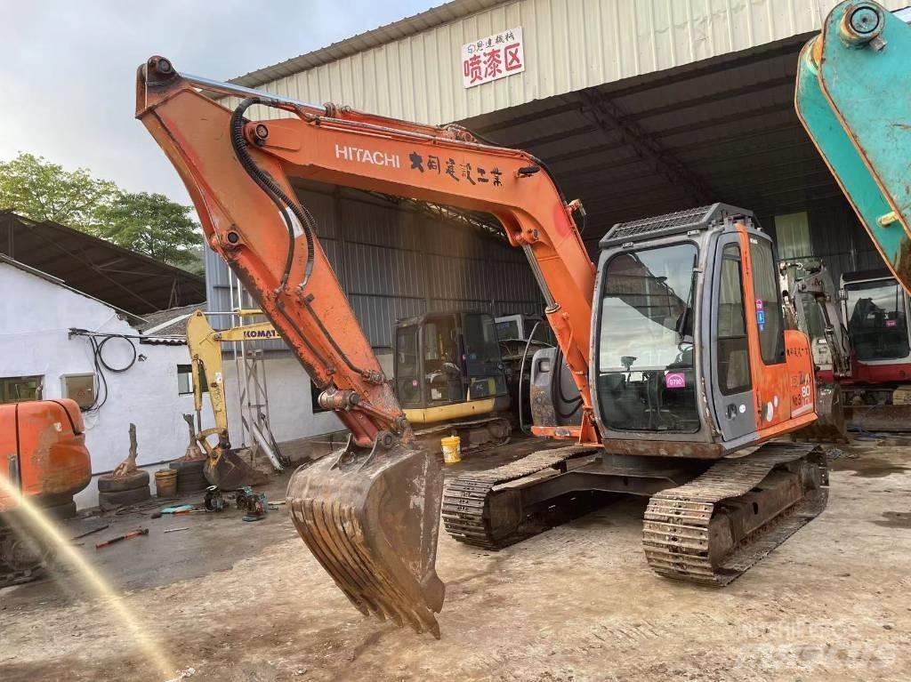 Hitachi ZX 80 Gravemaskiner på larvebånd