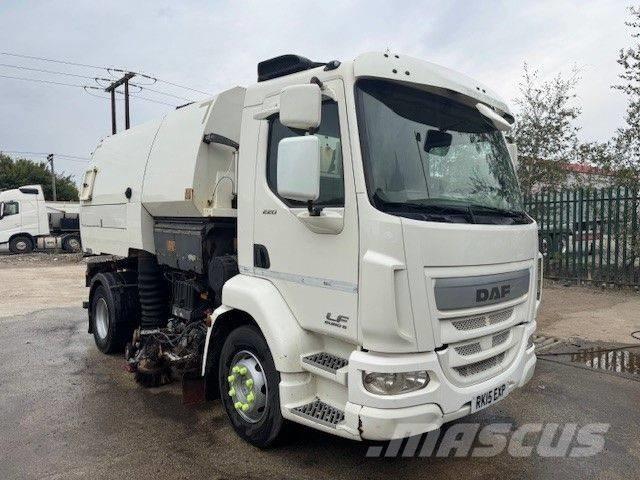 DAF LF 220 Fejebiler