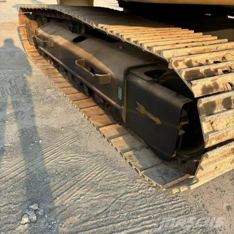 CAT 312 Gravemaskiner på larvebånd