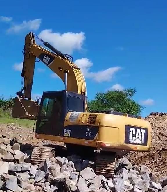 CAT 320D Gravemaskiner på larvebånd