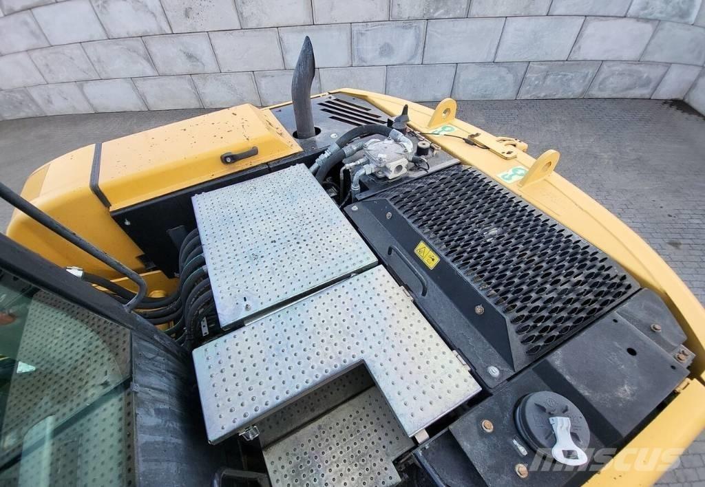 CAT M313 D Gravemaskiner på hjul