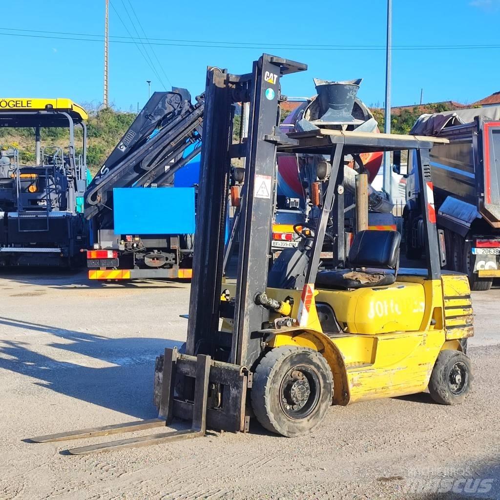 CAT DP 25 Diesel gaffeltrucks
