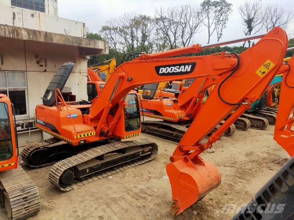 Doosan DH220LC-7 Gravemaskiner på larvebånd