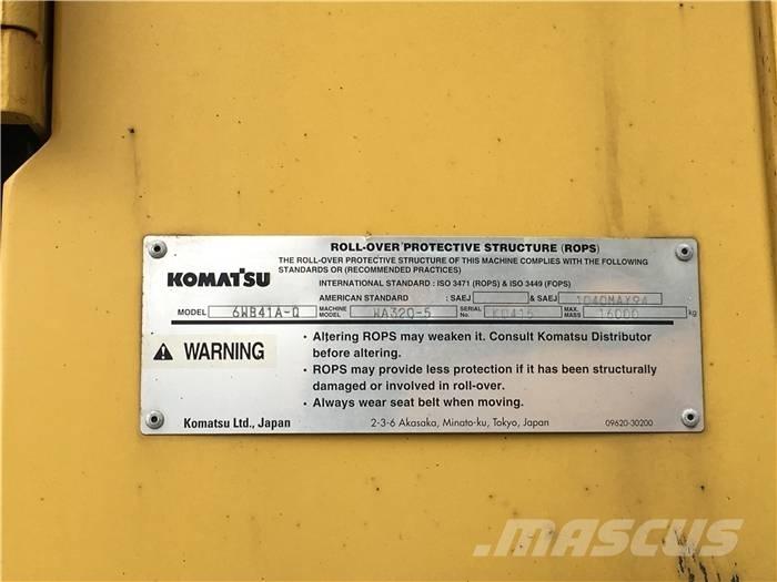Komatsu WA 320-5 Læssemaskiner på hjul