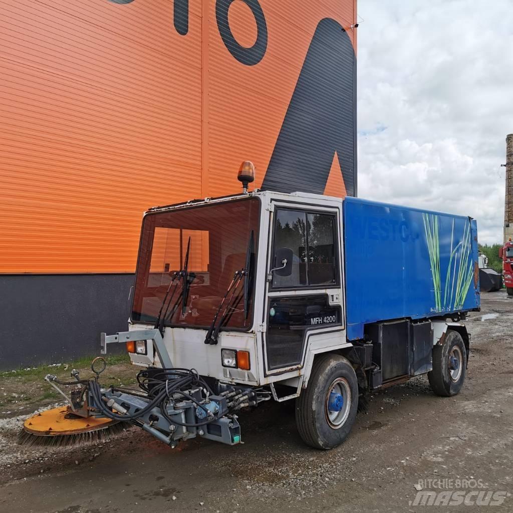 Mfh 4200 Fejemaskiner