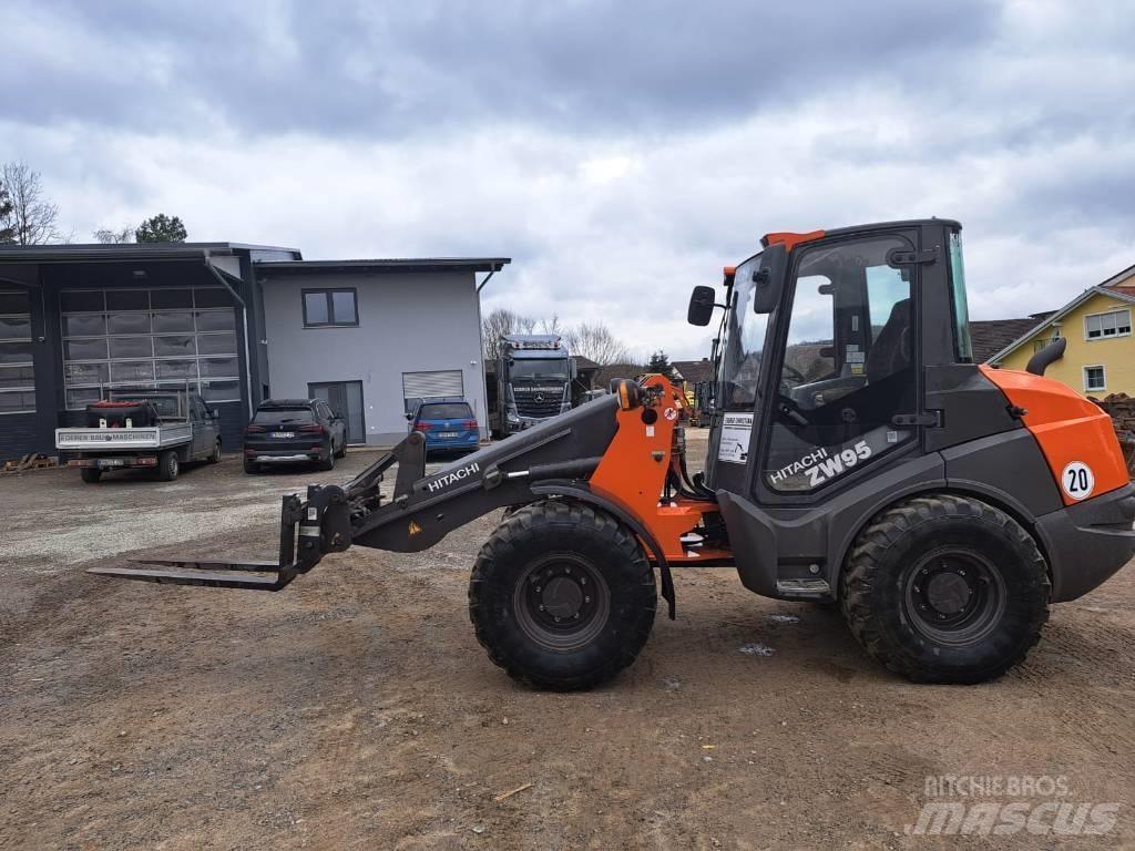 Hitachi ZW 95-6 Læssemaskiner på hjul
