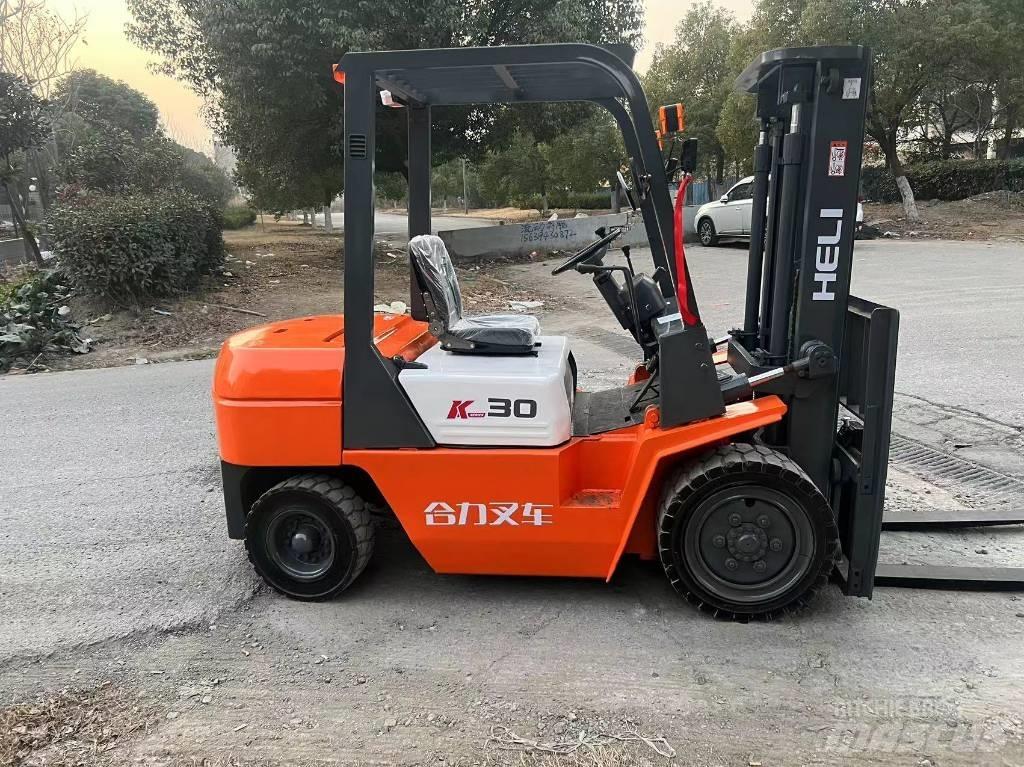 Heli FD30 Diesel gaffeltrucks