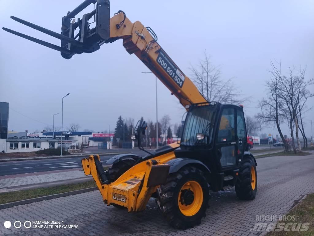 JCB 535-140 Hiviz Teleskoplæssere