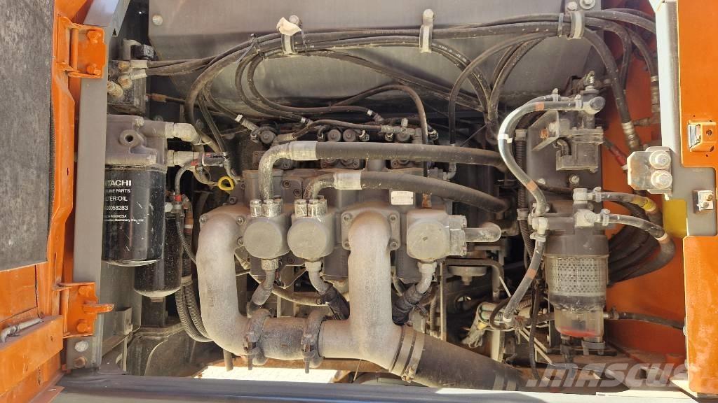 Hitachi ZX 300 LC-7 Gravemaskiner på larvebånd