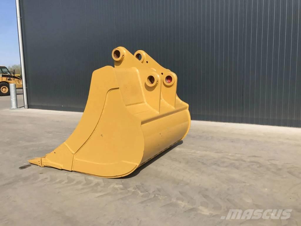 CAT 325C Skovle