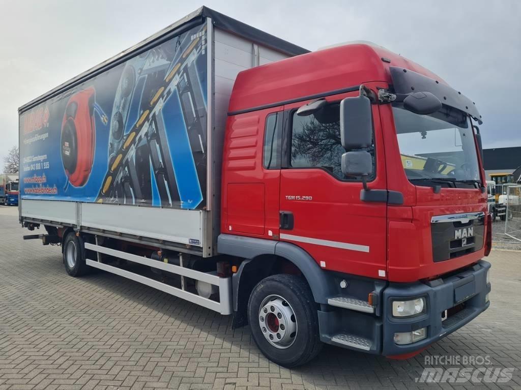 MAN 15.290 / 7.7m / LIFT Lastbil - Gardin