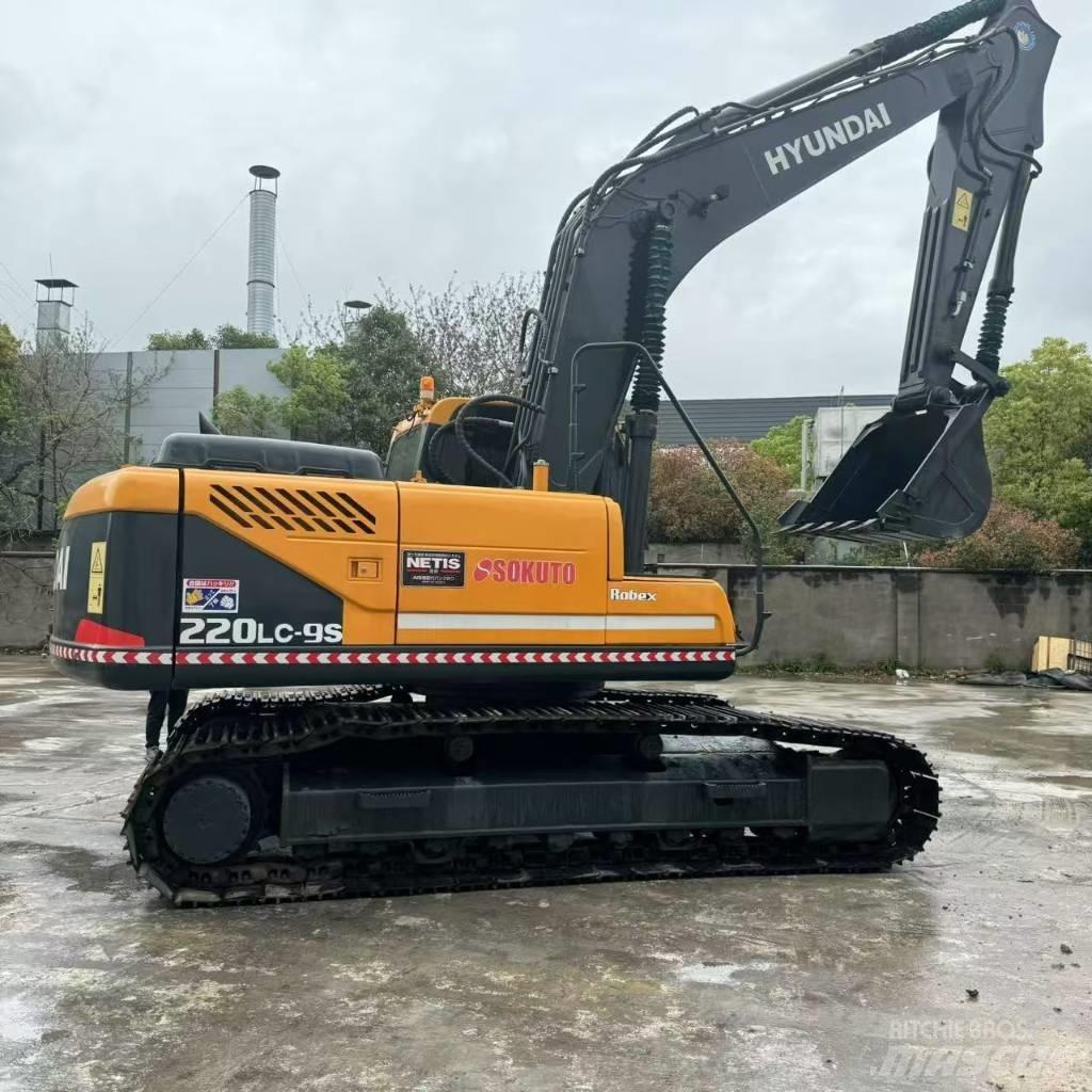 Hyundai R220LC-9S Gravemaskiner på larvebånd