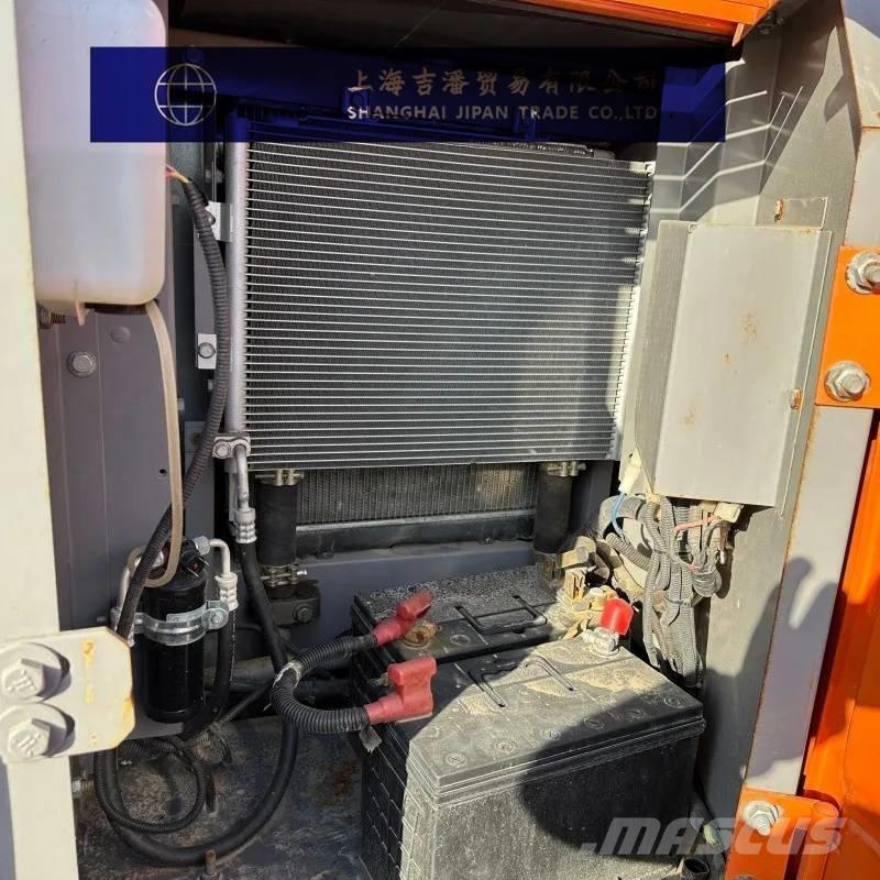 Hitachi ZX 70 Midi-gravemaskiner 7t - 12t