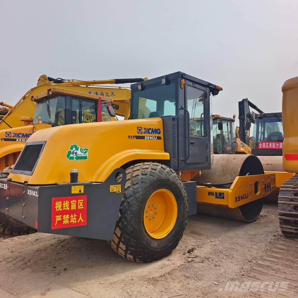 XCMG XS143 J Enkelt tromle