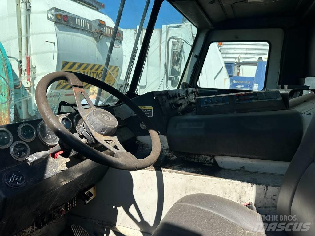 Mack LE Renovationslastbiler