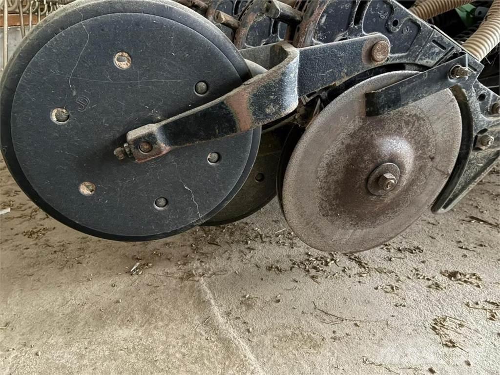 John Deere 740 A Såmaskine