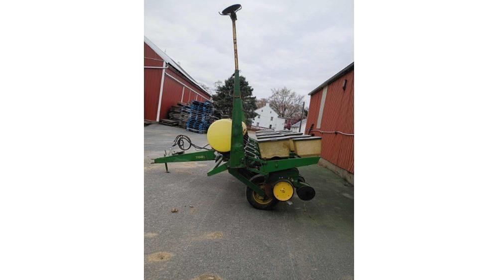 John Deere 7000 Plantemaskiner