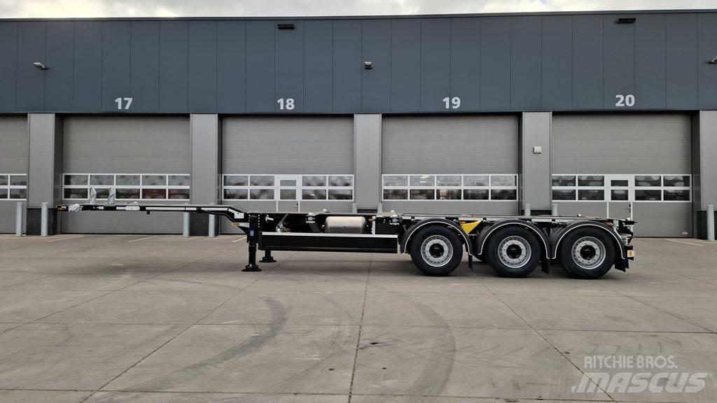 D-tec Portmaster Semi-trailer med containerramme