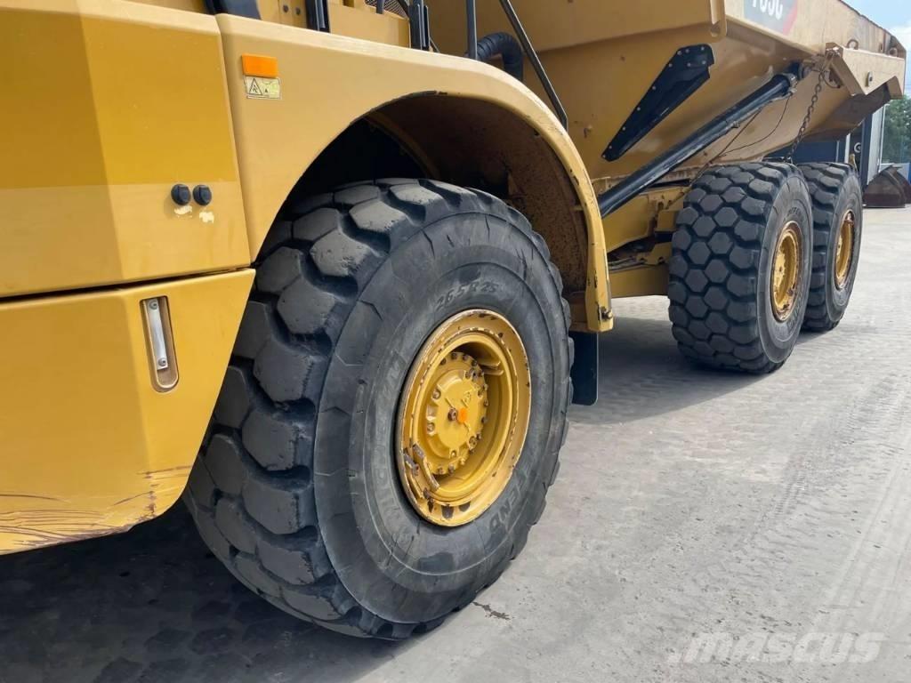 CAT 735C Terrængående lastbiler