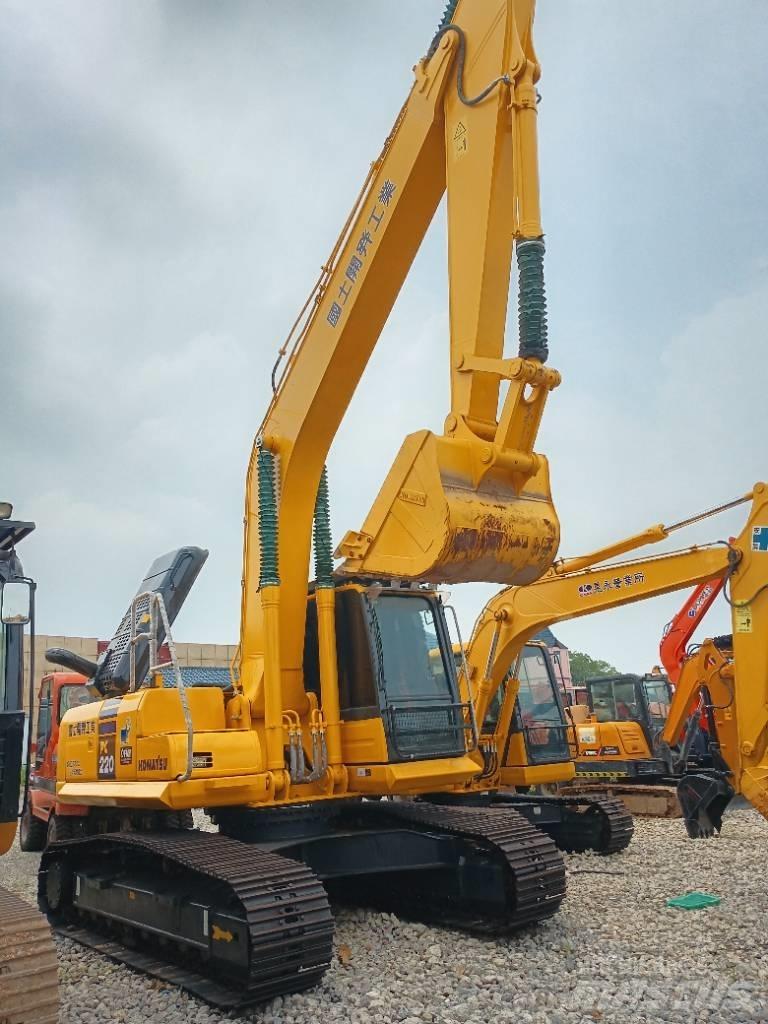 Komatsu PC 220-8 Gravemaskiner på larvebånd