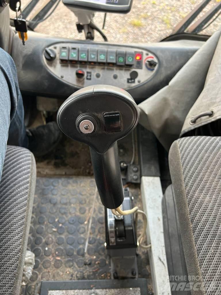 Ladog T1400 Hjælpemaskiner