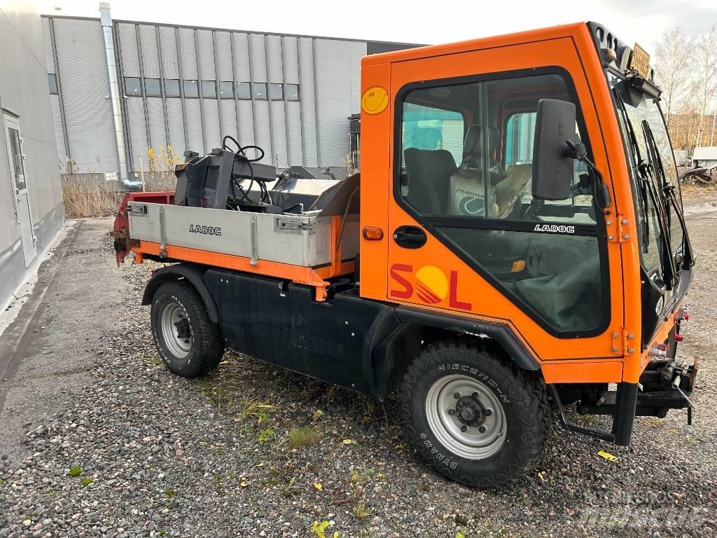 Ladog T1400 Hjælpemaskiner