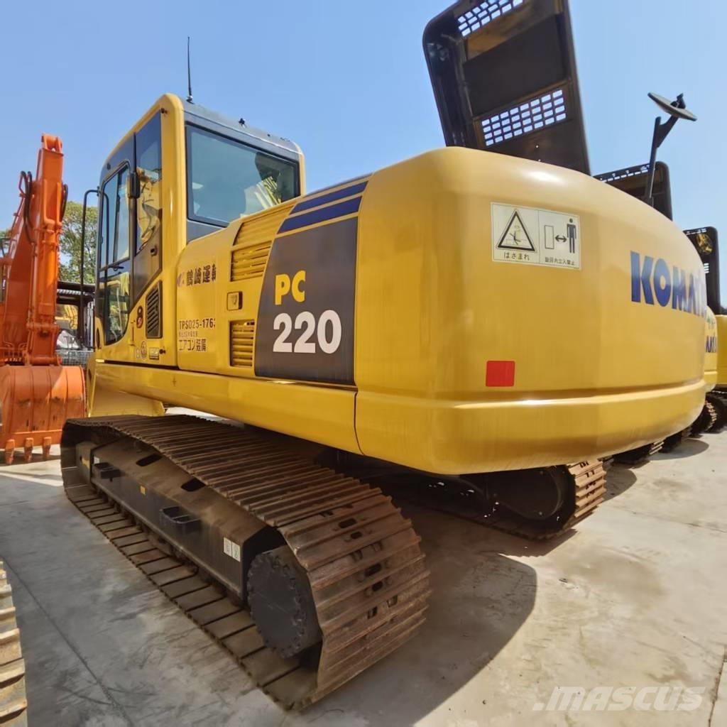 Komatsu PC 220-8 Gravemaskiner på larvebånd