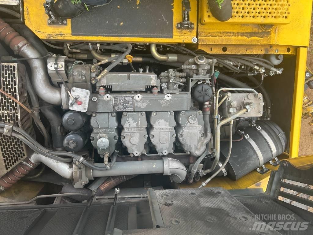 Liebherr A 900 C ZW Special gravemaskiner