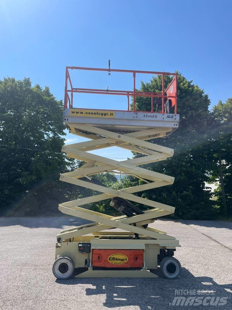 JLG 3246 ES Saxlifte