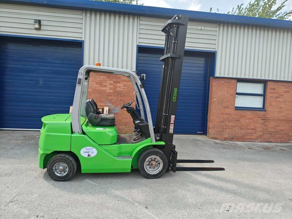Cesab M 325 Diesel gaffeltrucks
