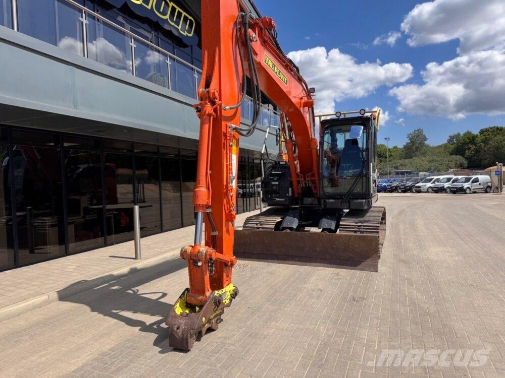 Hitachi ZX135USBL-7 Gravemaskiner på larvebånd