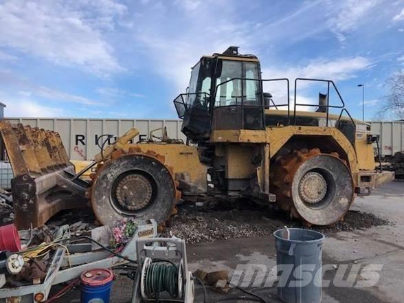 CAT 826 G Jordvibrationstromler
