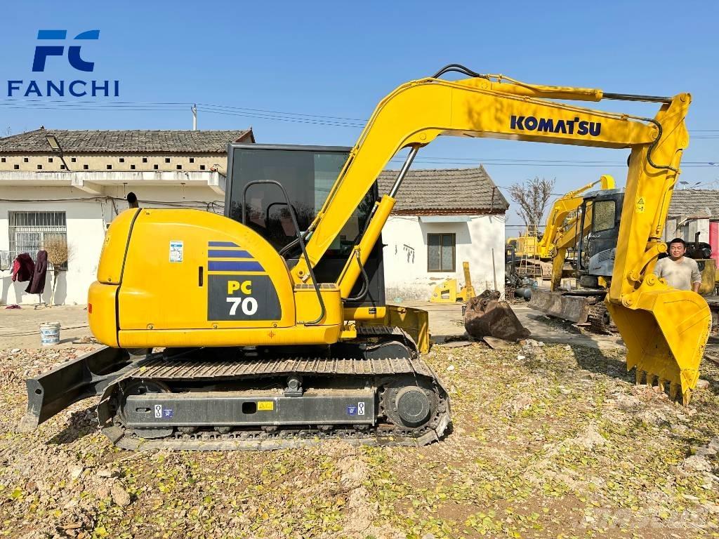 Komatsu PC70-8 Gravemaskiner på larvebånd