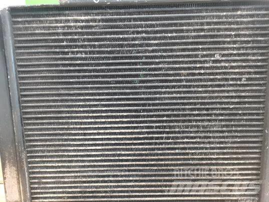 JLG 660 cooler Radiatorer