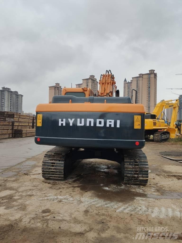Hyundai R220LC-9S Gravemaskiner på larvebånd