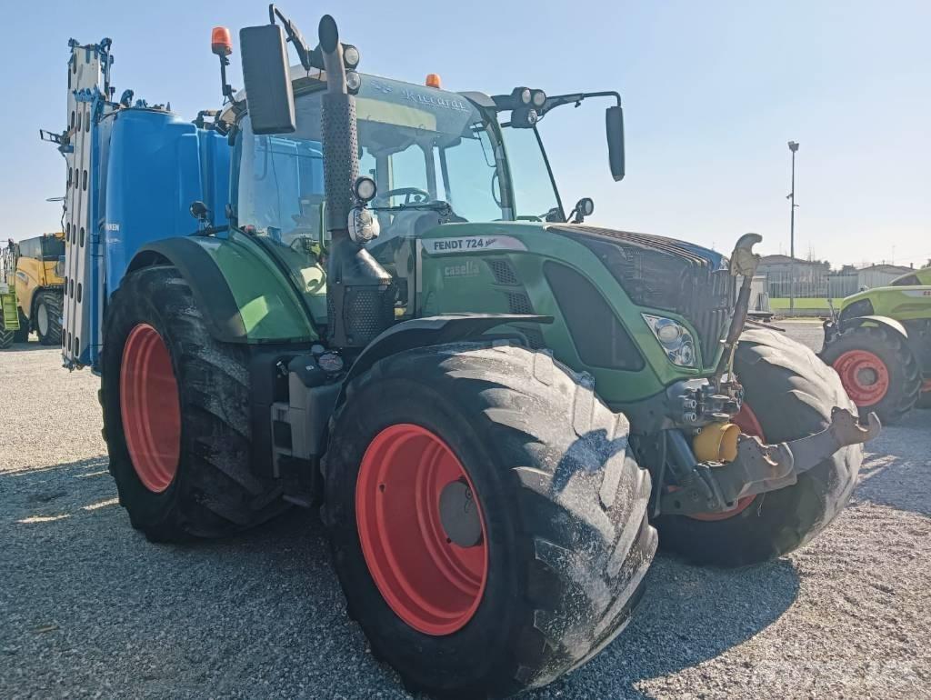 Fendt 724 Profi Plus Traktorer