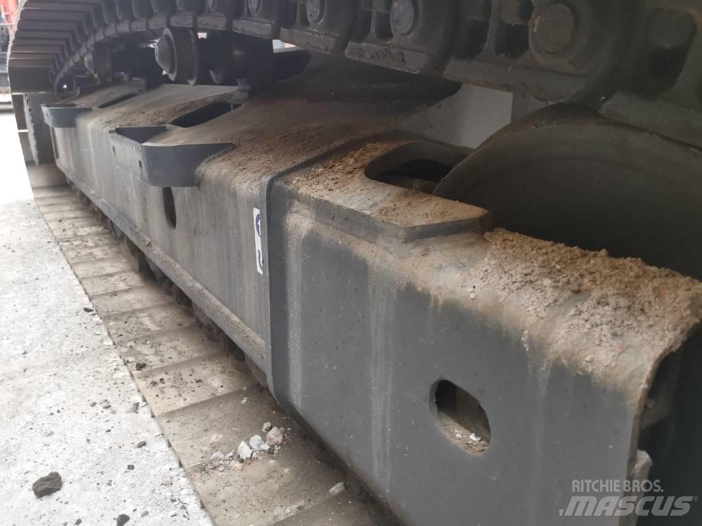 Komatsu PC 200 LC-8 Gravemaskiner på larvebånd
