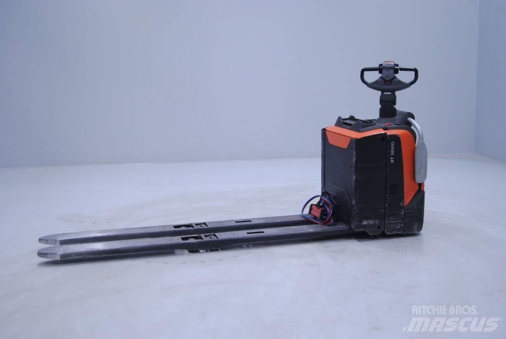 Toyota LPE200 El-palleløftere med platform