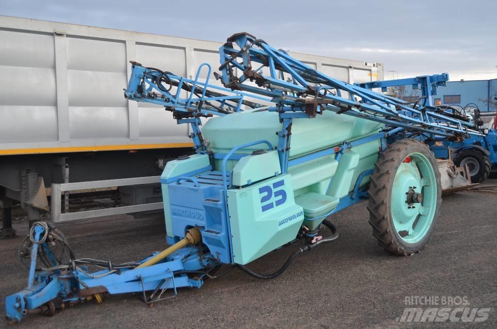 Berthoud Racer 25 Trailersprøjter