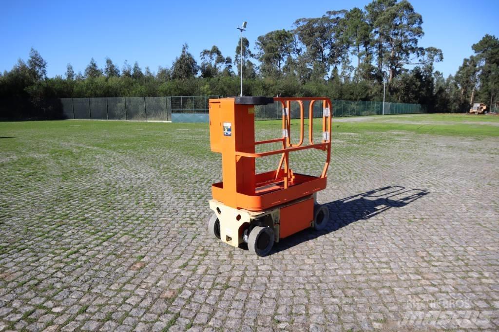 JLG 1230ES Søjlelifte