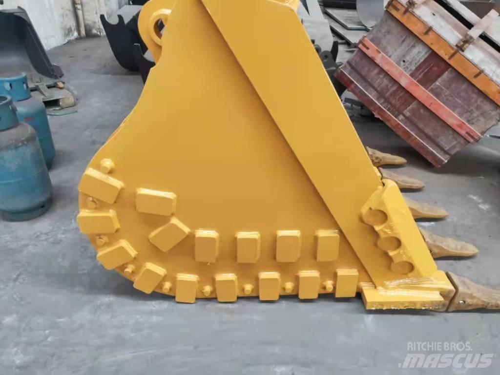 Komatsu PC220 Skovle