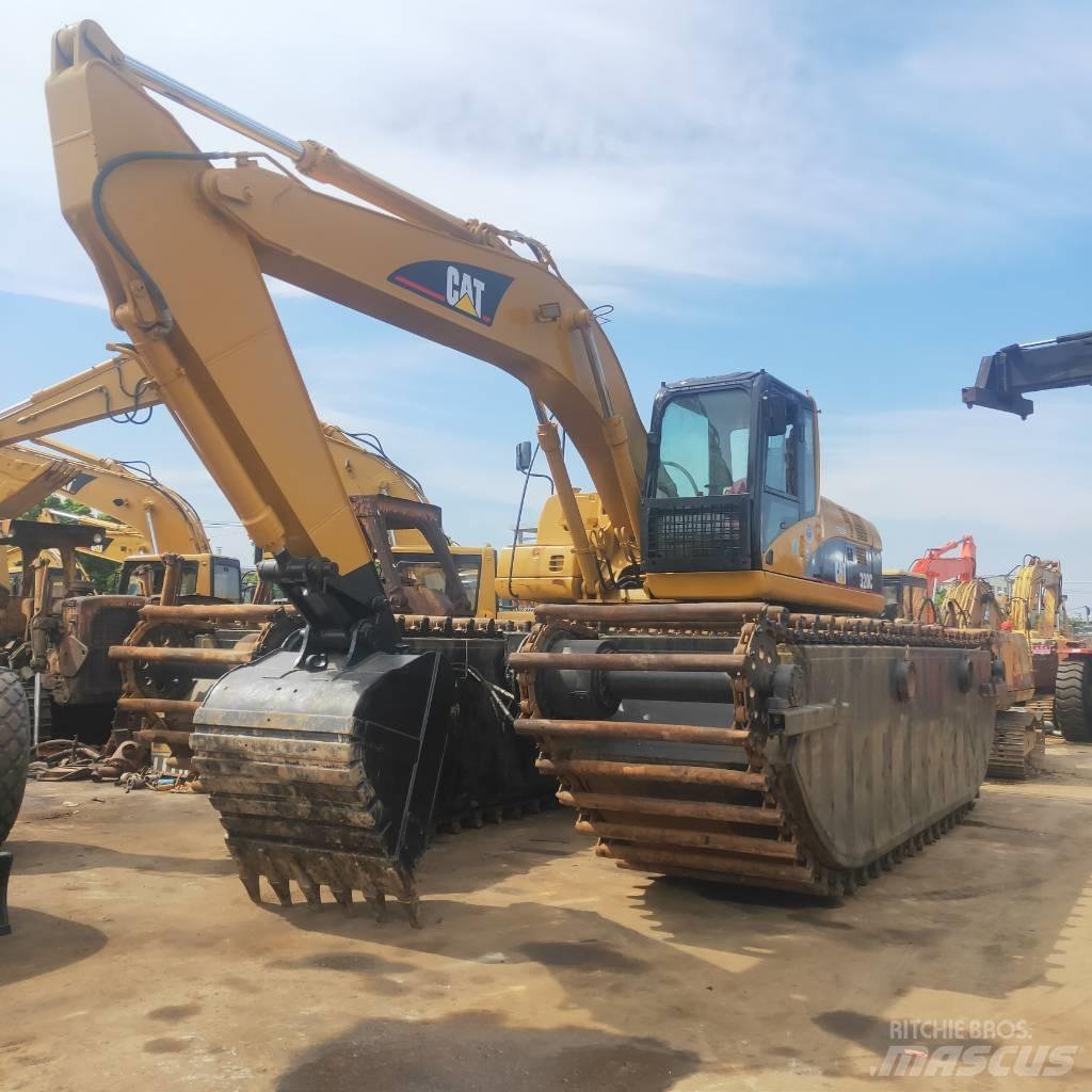 CAT 320C Amfibiegravemaskine